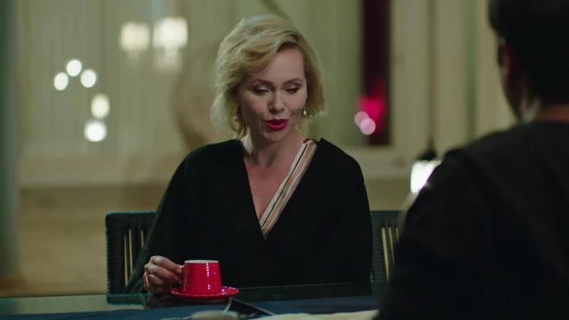 Кадры из сериала Игра на удачу 3 серия 1 сезон (2021)